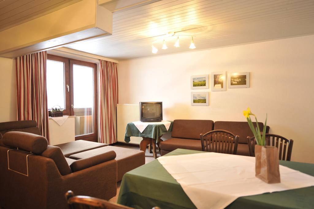 Apparthotel Restaurant Steiners Eben Im Pongau Camera foto
